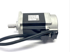 Allen Bradley TLY-A230T-HJ62AA Ser. A Servo Motor 230VAC 6000rpm 0.45kW 1.3Nm