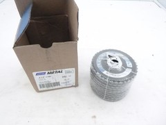 10 Pack Norton 4 1/2″ x 7/8″ Type 29 Flap Disc 13300 Max RPM 66254419984