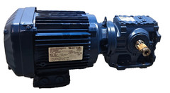 Sew-Eurodrive S47 DRN90S4 1762/90RPM 1.5 HP 60 Hz 230/460V Helical Gearmotor