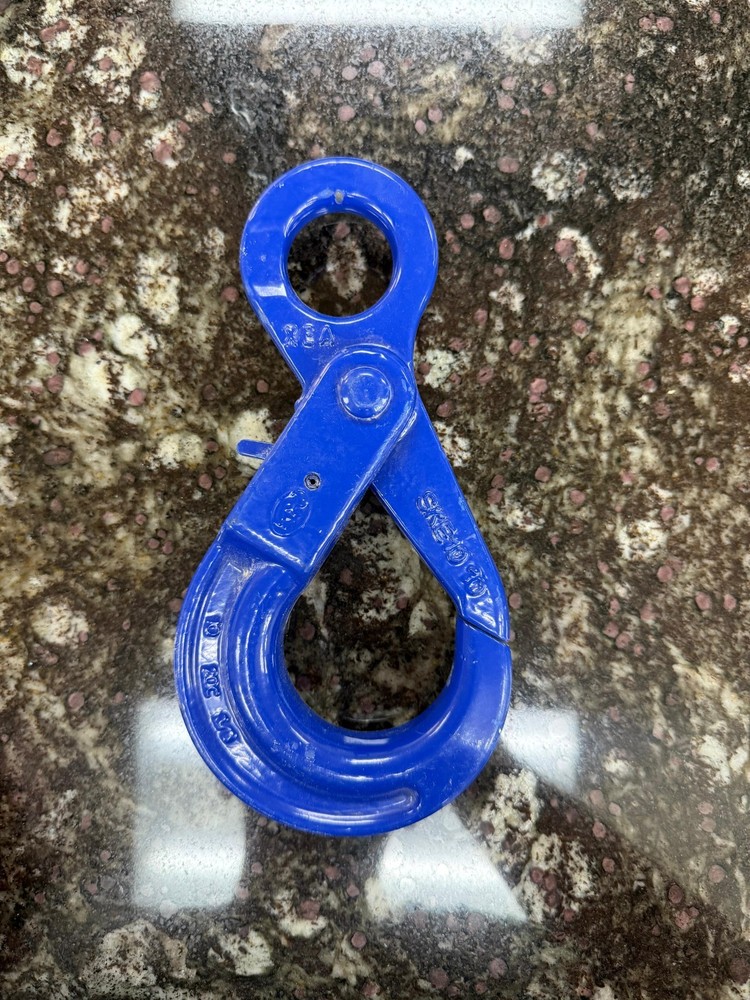 Peerless Eye Self-Locking Hook – Brand New