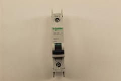 Schneider Circuit Breaker C60 2A 60103 New In Box