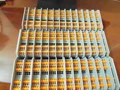 Phoenix Contact ST1,5-QUATTRO Terminal Blocks LOT OF 36 with clips / rails