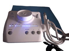 VVDENTAL VET-W3-LED Ultrasonic Scaler Portable and Lightweight Dental Cleaning E