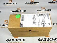 NEW IFM Efector O1D100 Photoelectric Distance Sensor 01D100 new in box
