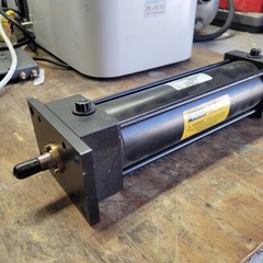 Parker 1H2A0000255242 Pneumatic Cylinder 2.50J2ANLU14AC8.000 250 PSI NEW $119