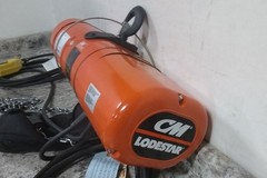 CM Lodestar 3154NH 1/2 HP 230/460VAC 16 FPM 20 Ft L 0.5 Ton Electric Chain Hoist