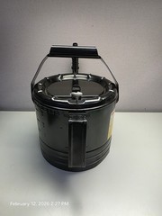 Lumax LX-1534 Black 4 Quart Flow Control Measure Can with a Flexible Spout.