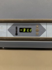 Thermo Scientific Revco ULT2330A20 -30°C Upright Lab Freezer 23.3 Cu Ft 115V