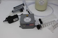 Dansha Farms™ Goat Sheep Cow Rechargeable Vacuum Milk Machine 1/2 Gallon 2 Teat