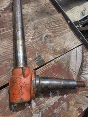 Spindle NOS A&I Right/Left Hand For Allis Chalmers D19 180 185 190 200 70262782
