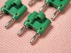 Four Pomona MDP Stackable Double Banana Plug with Cable Guide 4 Pack Green