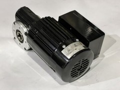 BODINE AC GEARMOTOR # 34R6BFCI-5L/H 115VAC 60HZ. 28RPM 77 LB-IN TORQUE