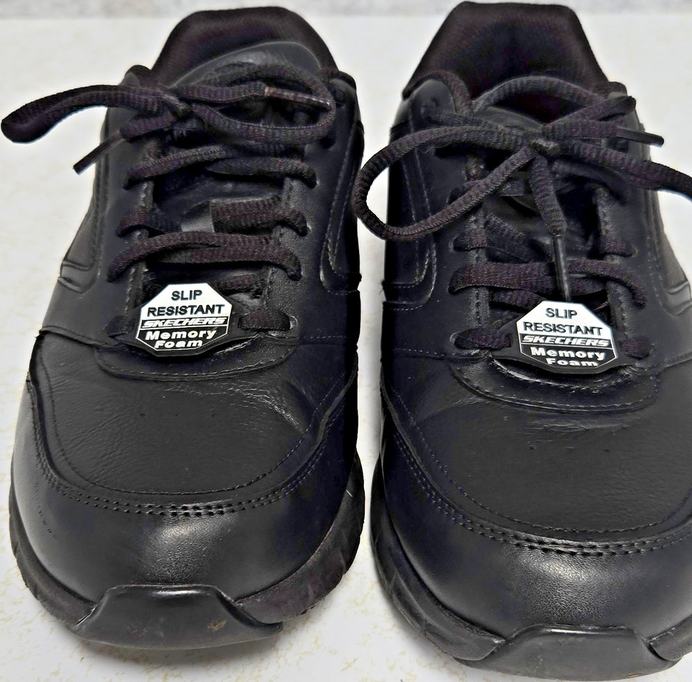 SKECHERS Sure Track Slip Resistant Memory Foam Work Shoes 77235W Men’s 9.5 Wide