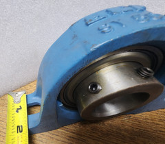🤠 NEW SKF 1-1/2″ STANDARD DUTY PILLOW BLOCK BALL BEARING 2-BOLT YAR-209-108