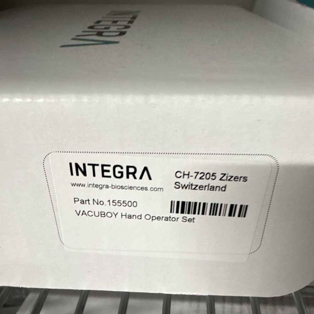INTEGRA VACUBOY Hand Operator Set, Physical Laboratory, MPN 155500