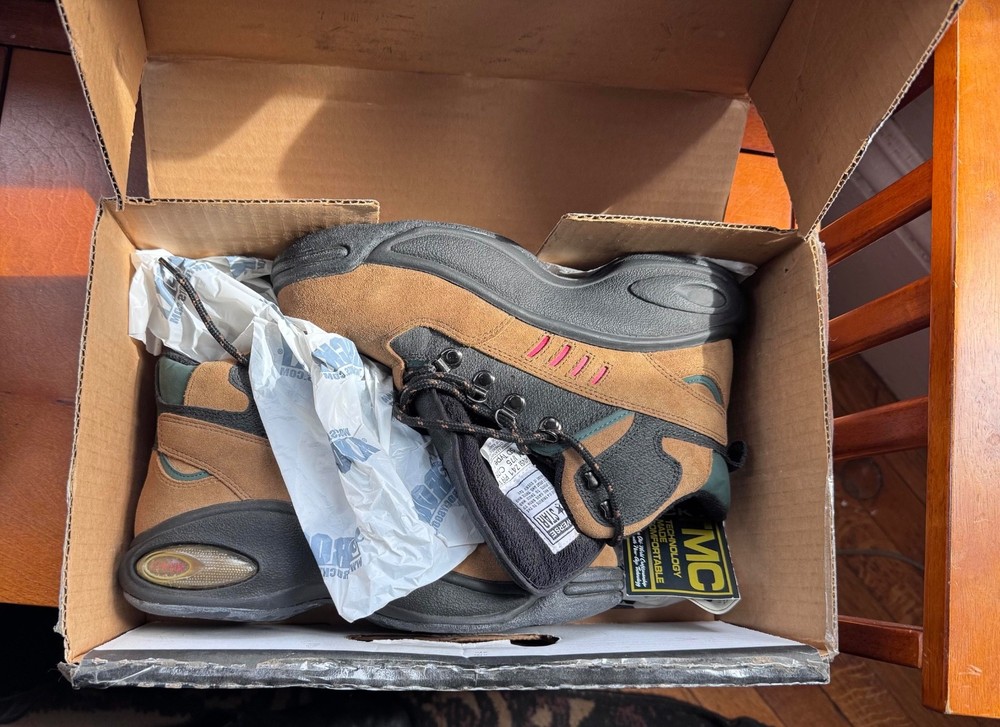 Rocky Converse All Star 5001 Men’s 10M Safety Toe Work Shoes Athletic with box