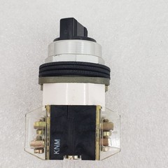 Allen Bradley 800T-N2KF4B Four Position Selector Switch Series T