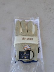 New DECADE Work Glove 49902 Medium Right Hand Premium Style Full Finger