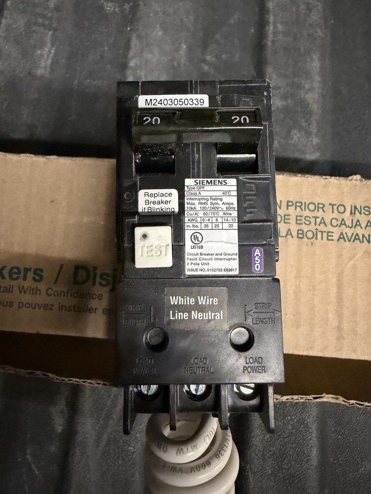Siemens QF220A 20 Amp 120V Ground Fault Circuit Interrupter