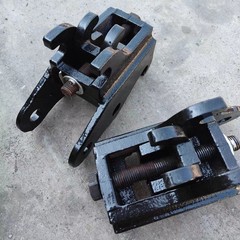Mini Excavator Quick Hitch Coupler Attachments For 0.8-1.8 Tons Small Digger
