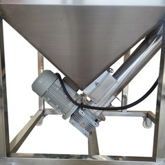 110V 1.1KW Spiral Powder Automatic Feeding Machine 100L Conveyor Height 1.7M