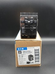 One Eaton Type BR 20-amp 4 -Pole Quad Circuit Breaker BQ220220