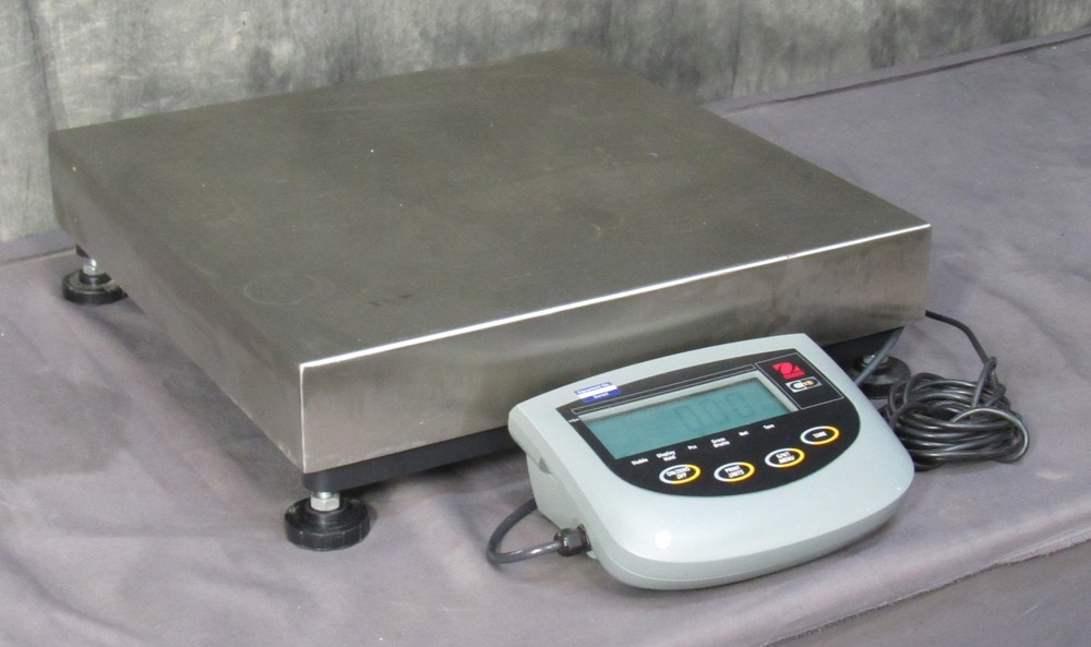 OHAUS Champ Square CQ50L 18×18 100lb Benchtop Scale w/ CD-11 Indicator & P/S