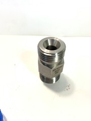DNP 30,000 PSI Stainless Steel ADM16M16 Threaded Male Adapter 1-12 Thread 16M16M