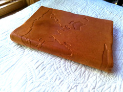 HANDMADE ITALY GENUINE LEATHER LINED PAGE JOURNAL EMBOSSED MAP SADDLE COLOR