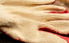 G & F 3106 Work Gloves Knit Palm Latex Dipped String Knitted Red One Size