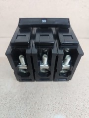 NEW SURPLUS Eaton Cutler Hammer BAB3030H 30A Circuit Breaker 3-Pole 240V AC