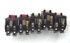 Wadsworth A220N 20 Amp 2 Pole 2P Type A METAL FOOT Circuit Breaker A220 FLAWED!