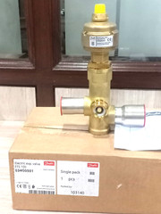 1PC Danfoss ETS 100 034G0501 Electric expansion valve- Brand NEW