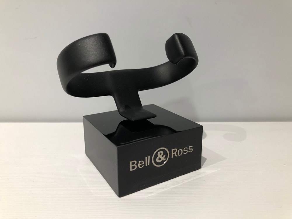 BELL & ROSS Watch Support – For 1x Watch – 2.5 x 5 x 5 Cm