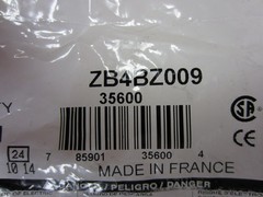 Telemecanique ZB4-BZ009 Schneider Latch ZB4BZ009 35600 (Pack of 6)