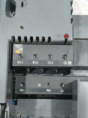 SCHNEIDER ELECTRIC ALTIVAR 610 ATV610D37N4 VARIABLE SPEED DRIVE 37KW 50HP FAST