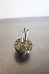 MDC 4-Pin Electrical Vacuum Feedthrough / UHV / 2.75 inch CF / MIL-C-5015