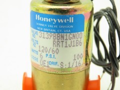Honeywell Skinner 3139BBN1GN00 Solenoid Valve 3-Way NO 120V 100 PSI 1/8″ NPT