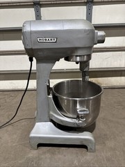 Hobart A-200T 20 qt Commercial Dough Mixer With Bowl 3 Speed Timer