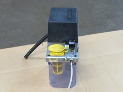 VOGEL LUBRICATOR PUMP MKU2-KW3-10003-V13 230V 16BAR 0.2L/MIN – USED