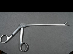 Aesculap FF807R Spurling Rongeur 4 x 10 mm STR Jaw 7 in Surgical