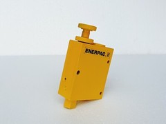 ENERPAC 8620E High Pressure Hydraulic Valve # NEW