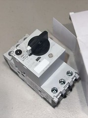 NEW GE GPS1BHAH Manual Motor Starter (Current Range 2.5-4A)