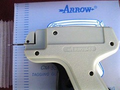 Arrow CM-5S Tagging Gun for Tagging and Labelling + 1000 your choise of barbs