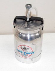 New!! NOS!! OEM BINKS #81-350 Drip Proof 2 “1 Quart SPRAY GUN CUP” (MADE in USA)
