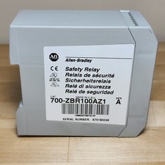 Allen-Bradley 700-ZBR100AZ1 Safety Relay