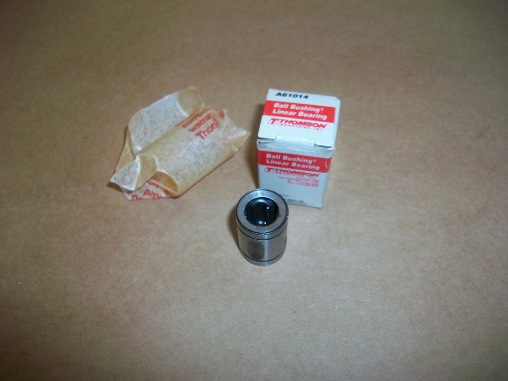 Thomson A61014 0.375 in Precision Steel Ball Bushing Linear Bearing NEW