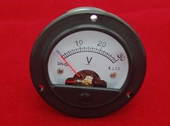 DC 30V Round Analog Voltmeter Analogue Voltage panel meter Dia. 66.4mm DH52