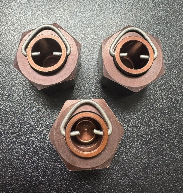 New Old Stock 3 Pc MS21914-8W Military Standard Tube Cap Pressure Seal Aluminum