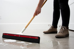 Carlisle Sparta Floor Squeegee, 24in, Straight steel Black Double Foam (4008200)